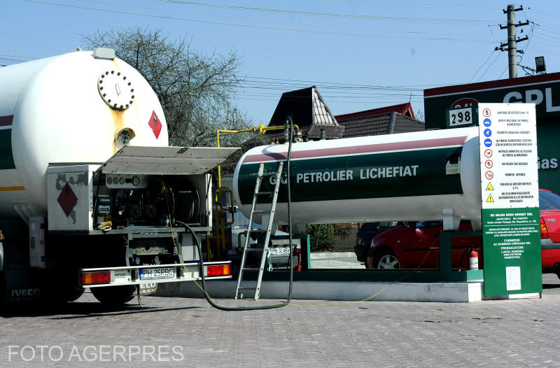 Prefectul a cerut verificări mixte la comercianții de carburanți