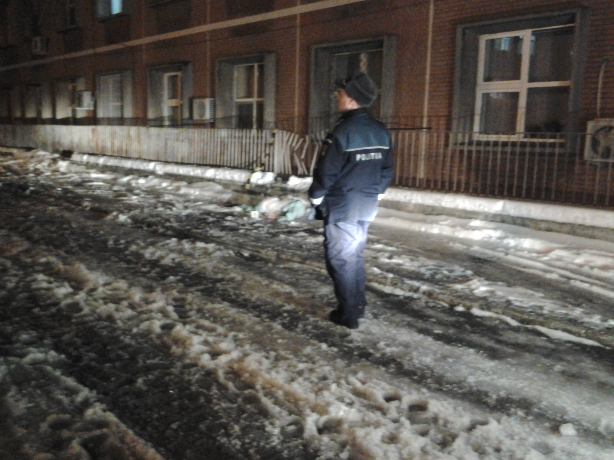 TRAGEDIE la Spitalul Judeţean/ UN PACIENT A MURIT după ce s-a ARUNCAT de la etajul şapte