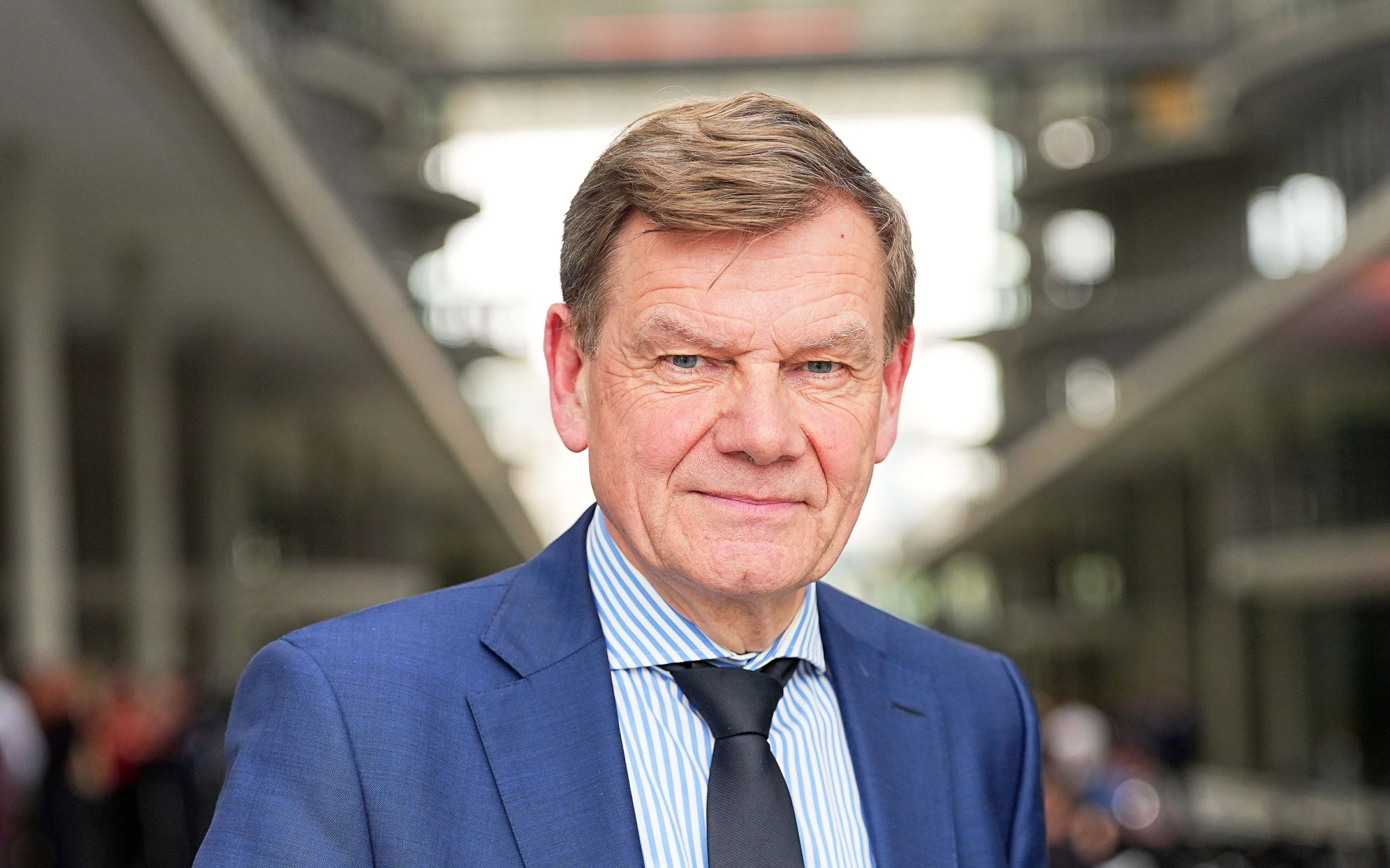 Cheltuielile Franței pentru apărare, „insuficiente”