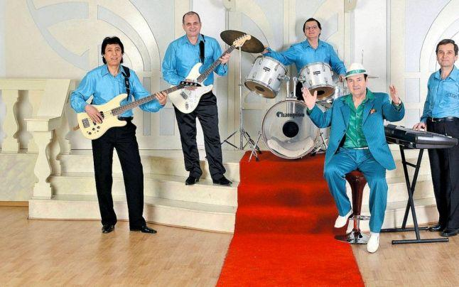 NELU VLAD şi formaţia AZUR concertează la Galaţi