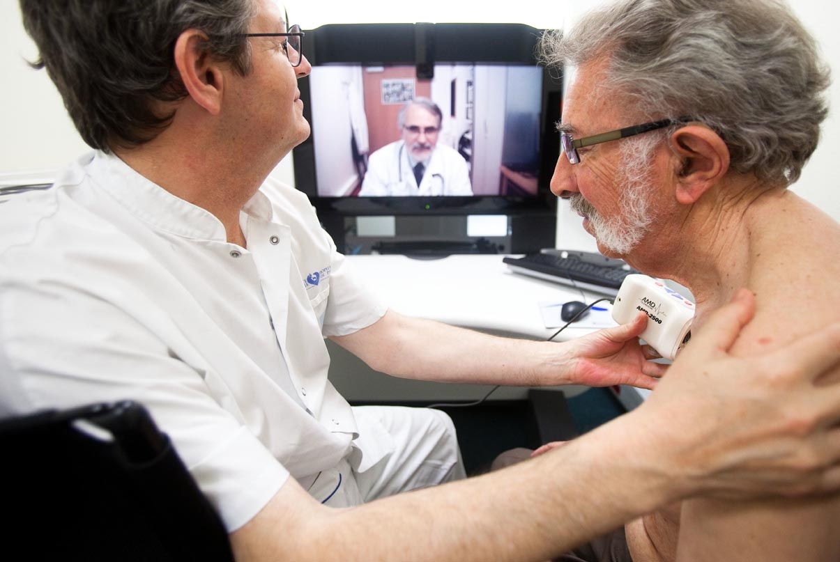 Medicină la distanţă pentru locuitorii SATELOR IZOLATE din Galaţi