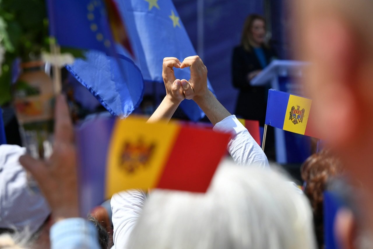 Republica Moldova și Ucraina, oficial în negocieri de aderare la UE