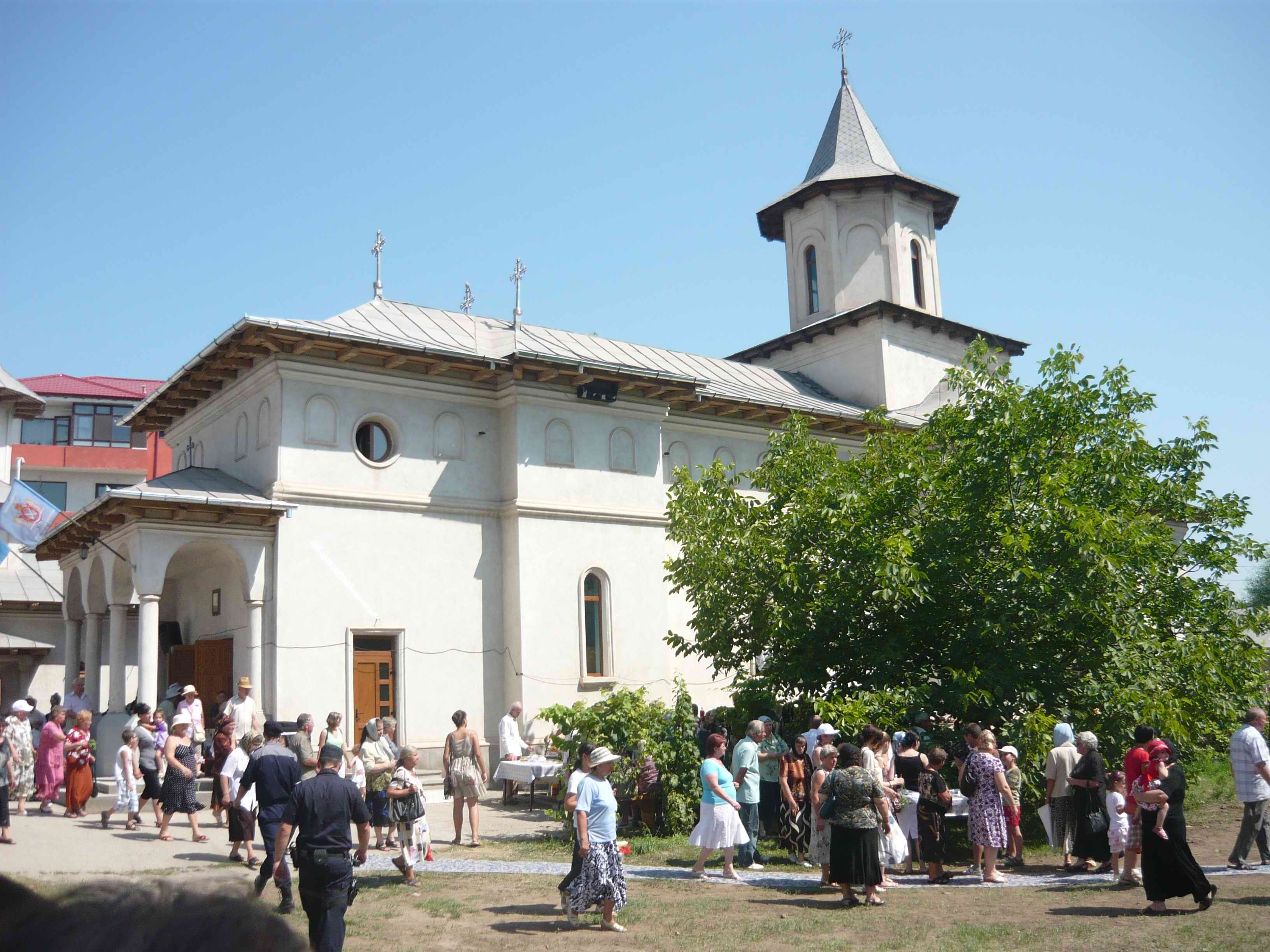 Sărbătoare de vară: Invitaţie la Biserica "Sfântul Ilie" din Micro 17