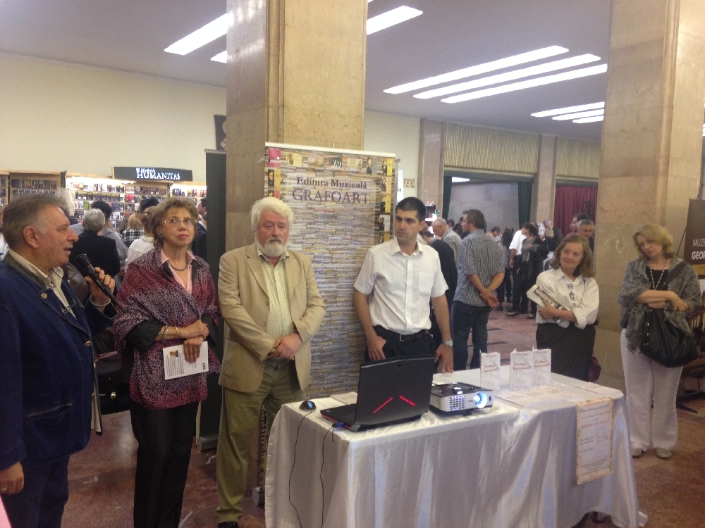 Cartea unui autor gălăţean, lansată în Festivalul Enescu!