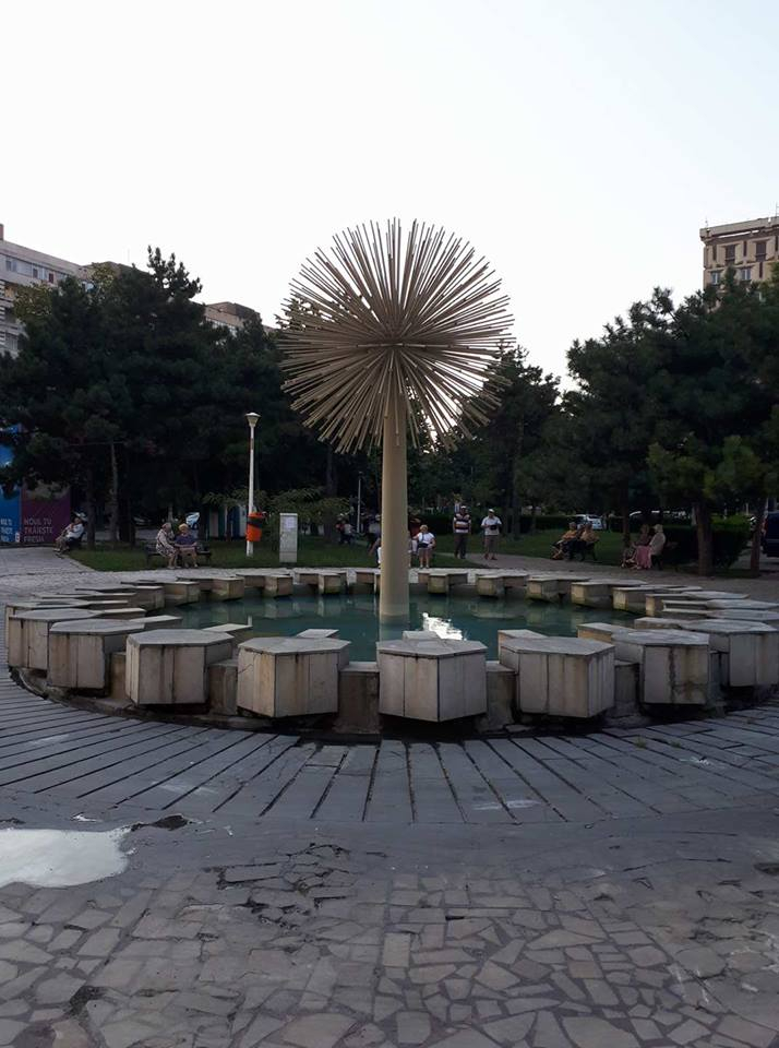 Pe caniculă, nici Păpădia nu mai are apă