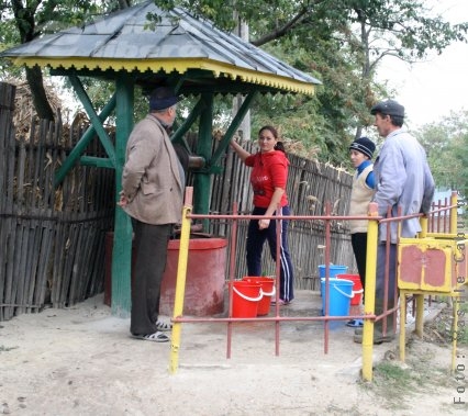 Cum a căzut guvernul Boc… pe uliţă? 