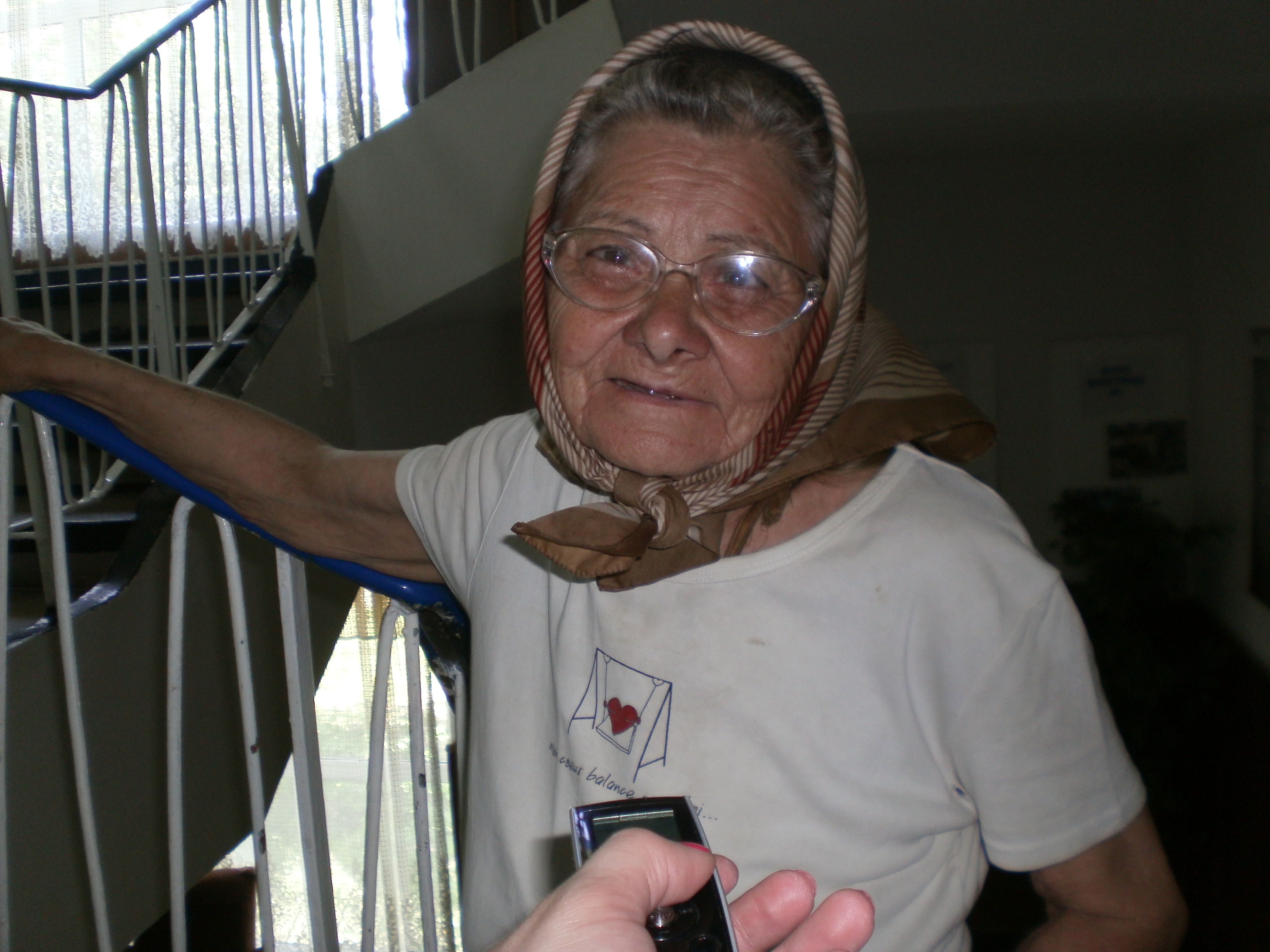 Prezentă la urne, dar fără să ştie de ce şi pentru ce votează!