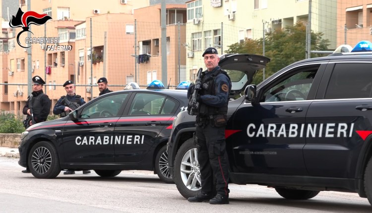 Acțiune de amploare împotriva mafiei sicilienei Cosa Nostra