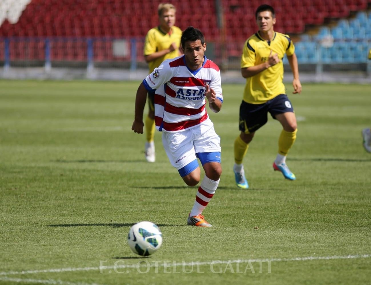 Transferul lui Sevillano nu e perfectat