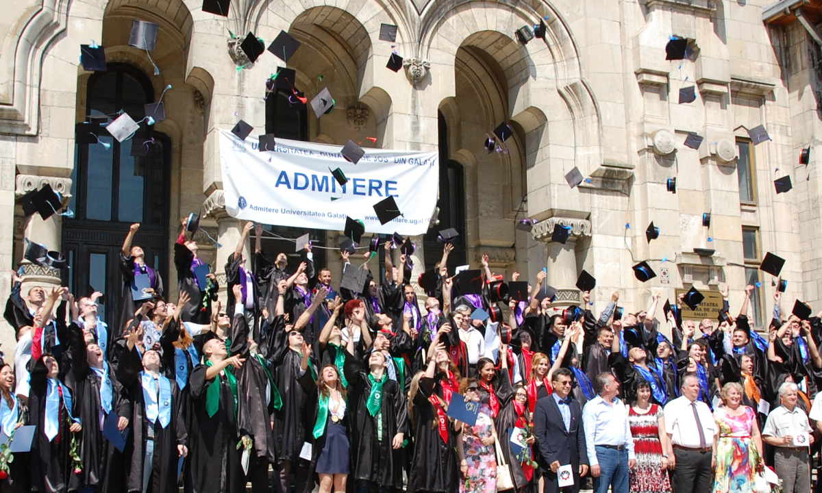 Studenții gălățeni încep anul universitar mai devreme