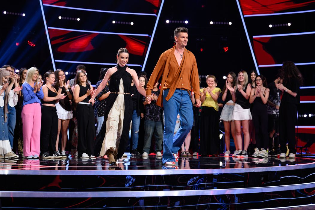 Bătălie pentru Cristina Bleandură din Galați, la „Vocea României”. Tudor Chirilă s-ar fi dat cu capul de pereți dacă o pierdea