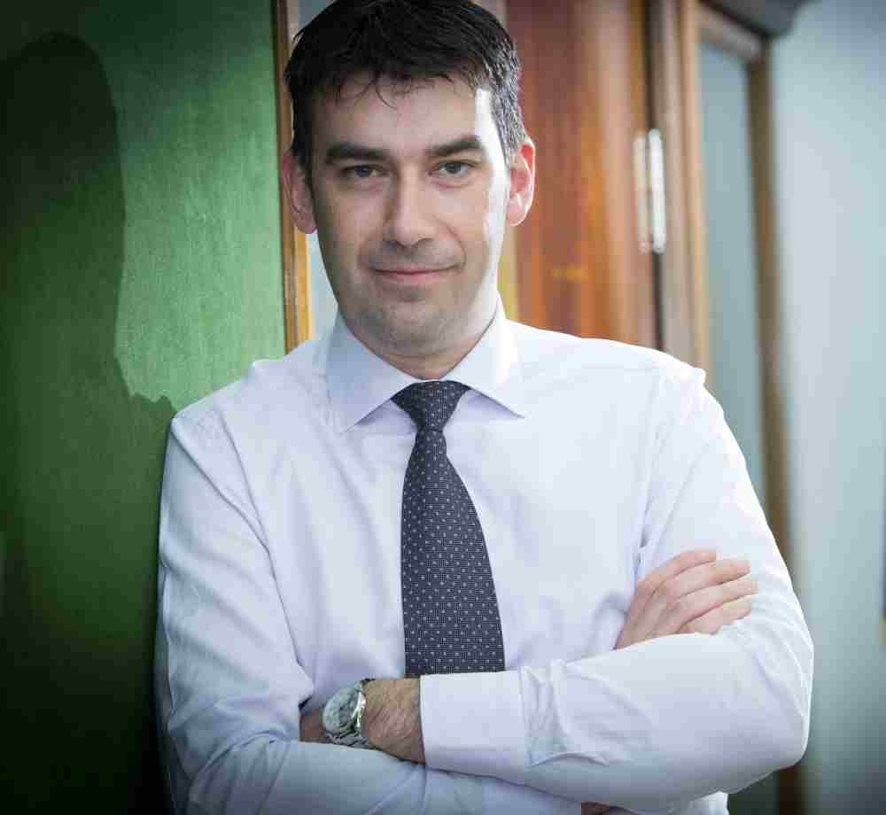 NOUL MINISTRU de Interne a fost judecător la Galaţi. Dragoş Tudorache preia conducerea MAI