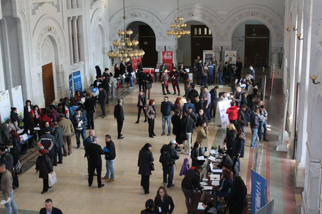 Cea mai mare ofertă de joburi din ultimii trei ani