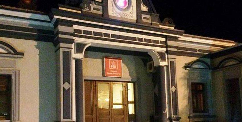 A încercat să incendieze sediul PSD