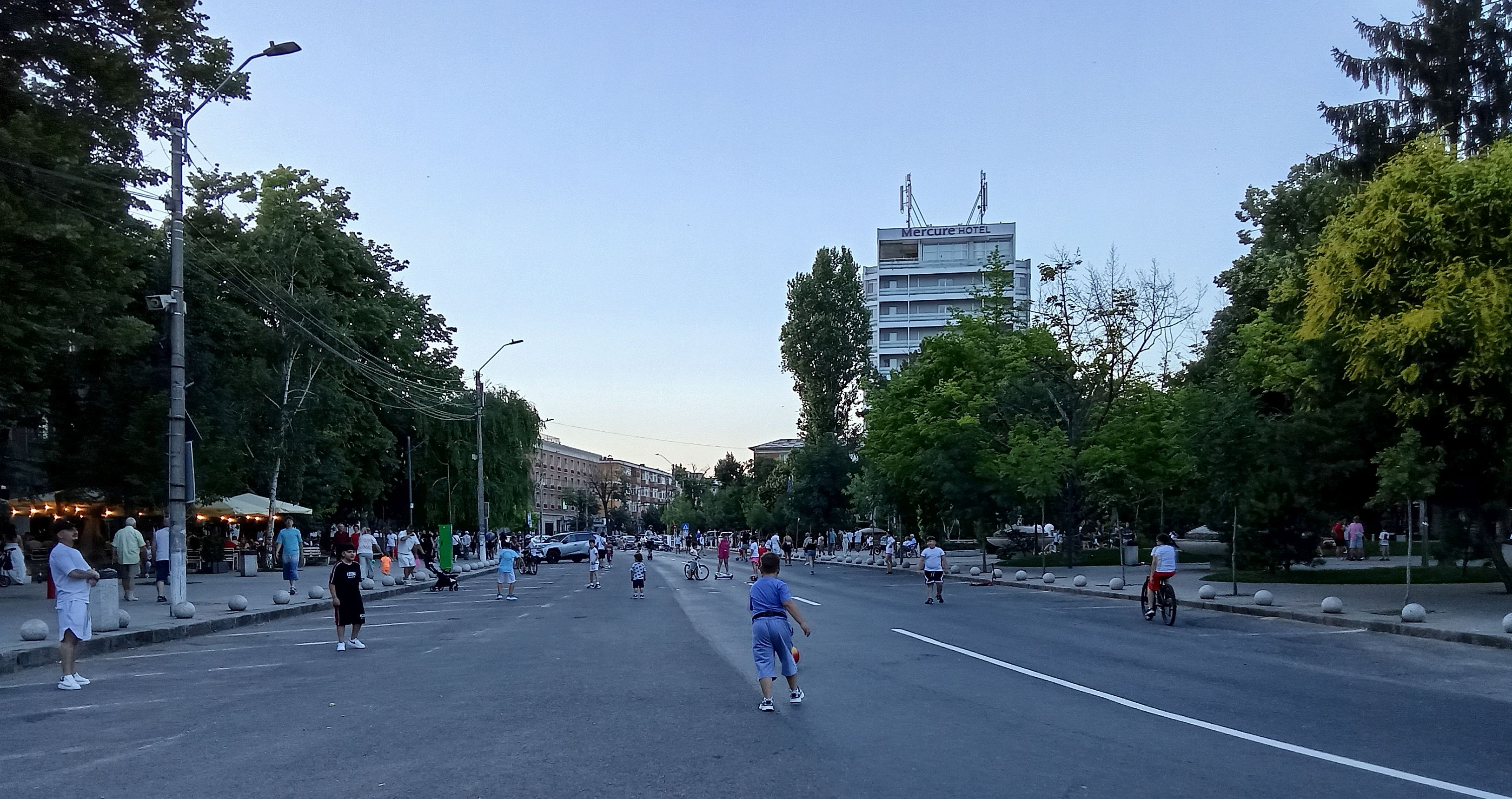 Strada Domnească, pietonală şi în primul weekend de toamnă