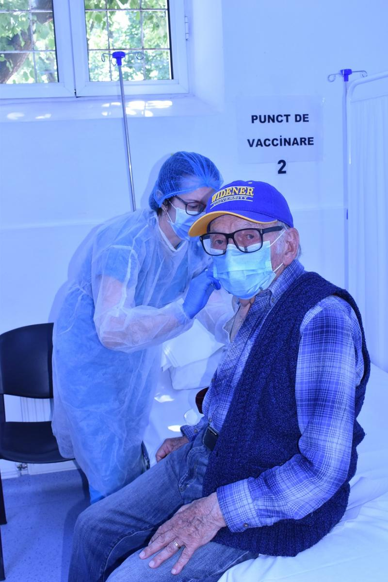 Europarlamentar PSD: O campanie de vaccinare dusă fără noimă