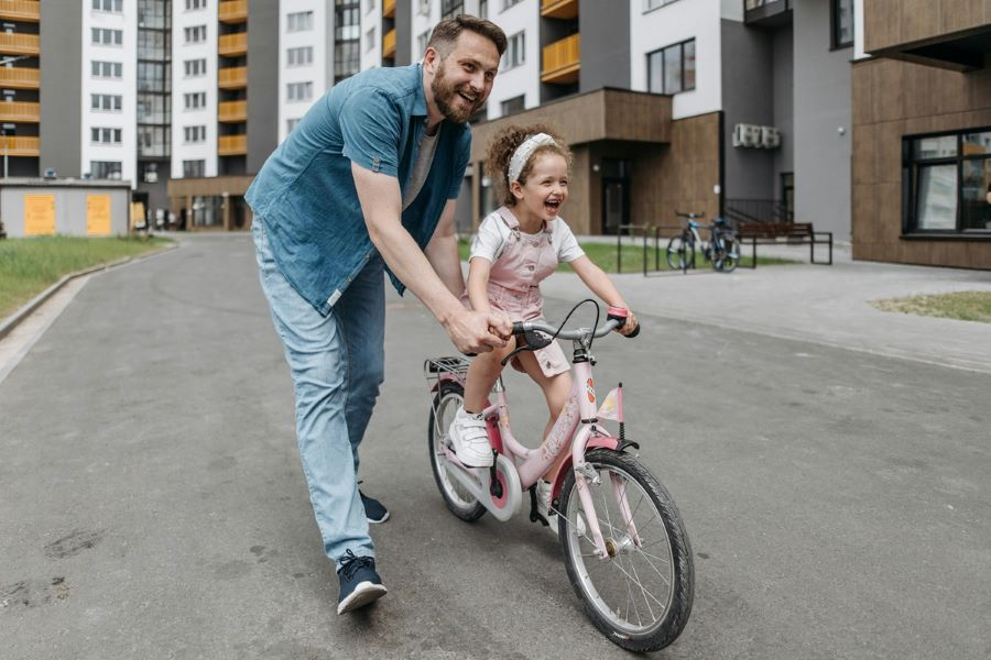 Importanța echilibrului și a coordonării în procesul de învățare a mersului pe bicicletă