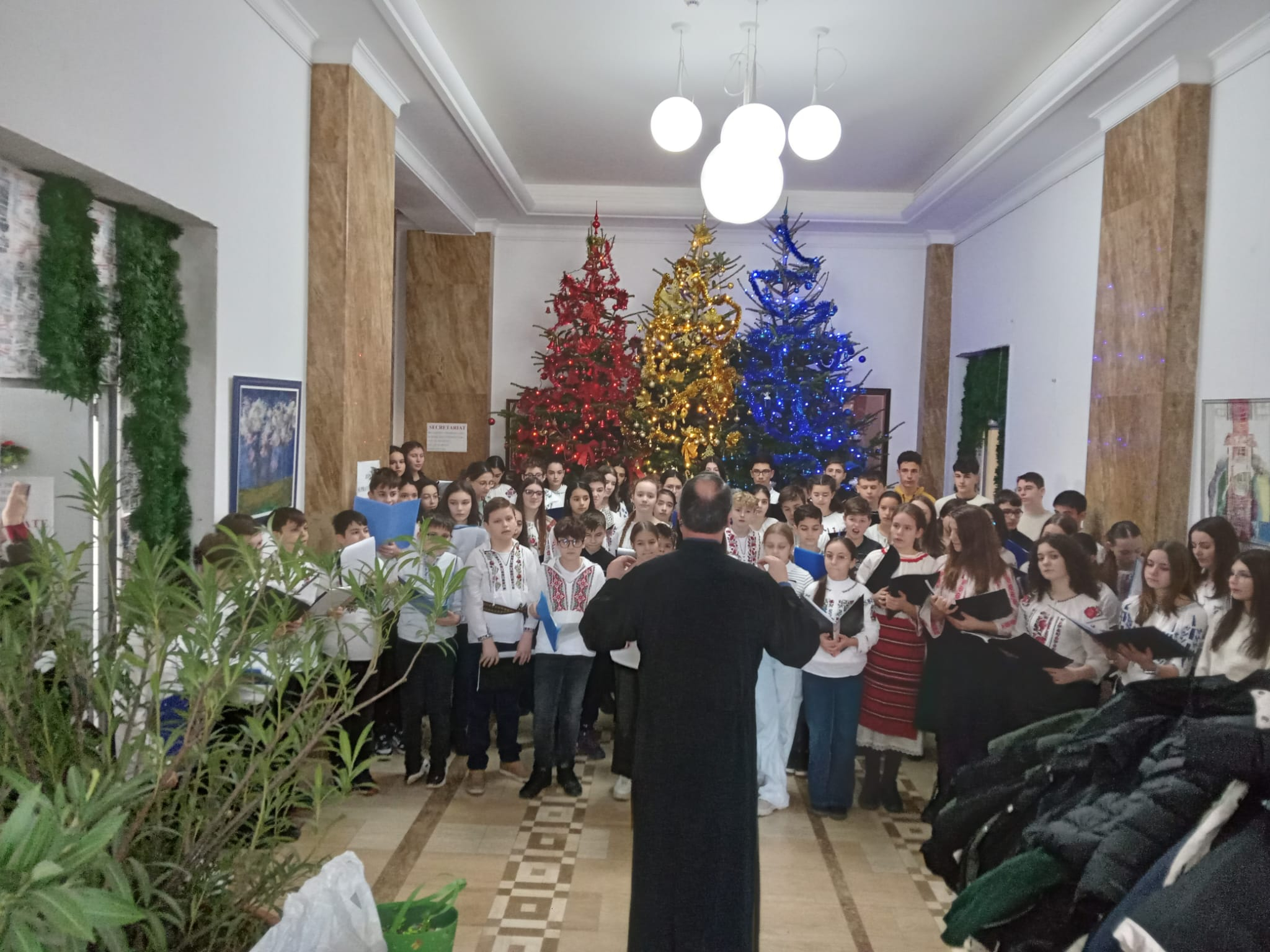 „Angelis”, coriștii magici de la Seminarul Teologic (video)