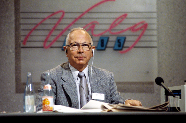 Remember. Henry Valen (1924-2007)