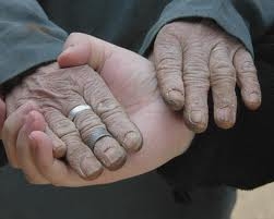 Pe sărac nu-l poţi nici executa silit! Cine n-are, n-are! 