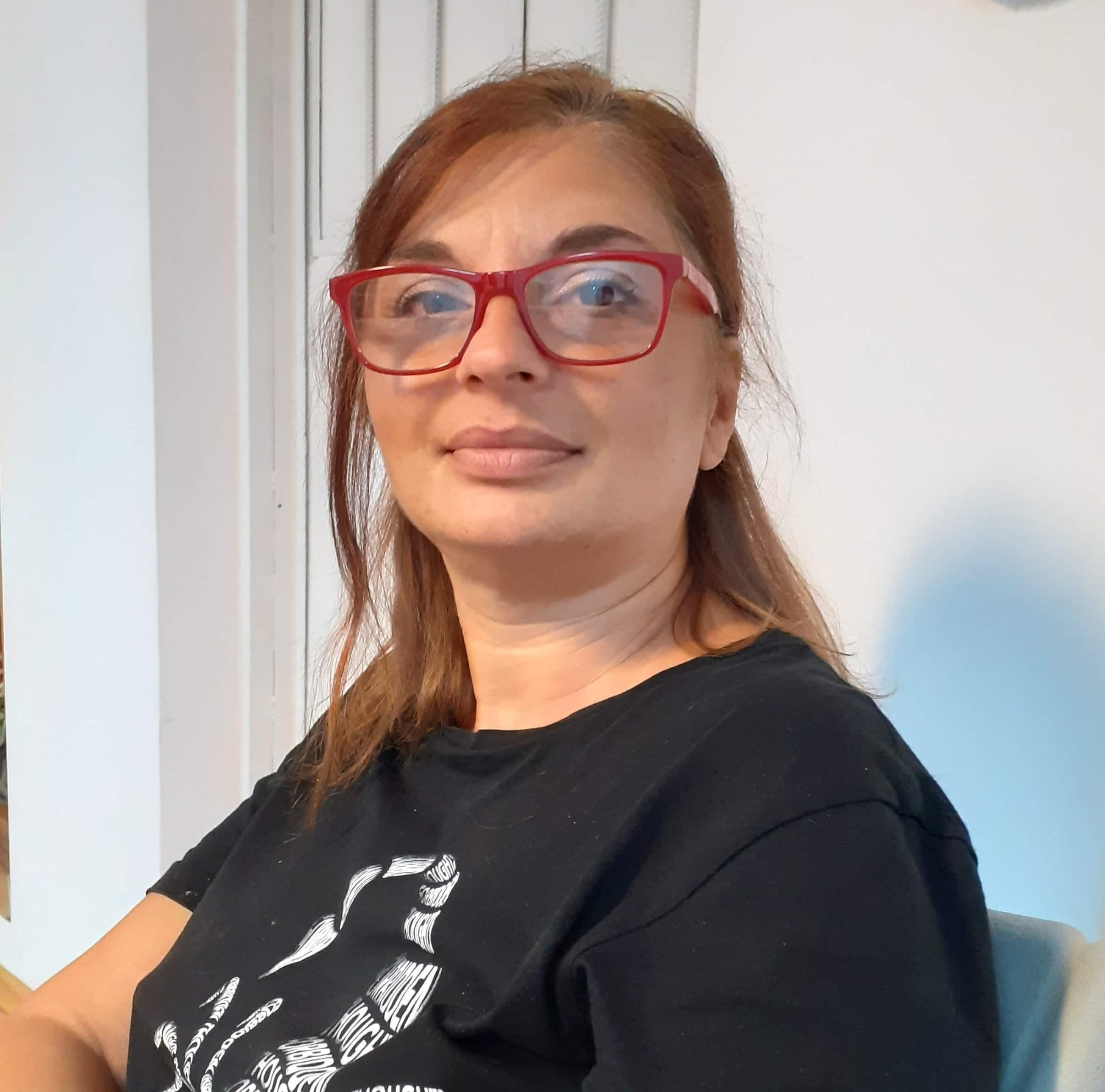 Cenaclul „Noduri şi semne” | „S-a răspuns la poezie cu poezie”