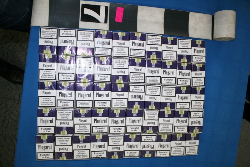 Vameşii gălăţeni au confiscat peste 500 de pachete de ţigări de contrabandă