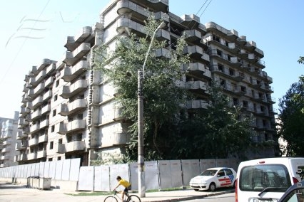 Scheletele oraşului