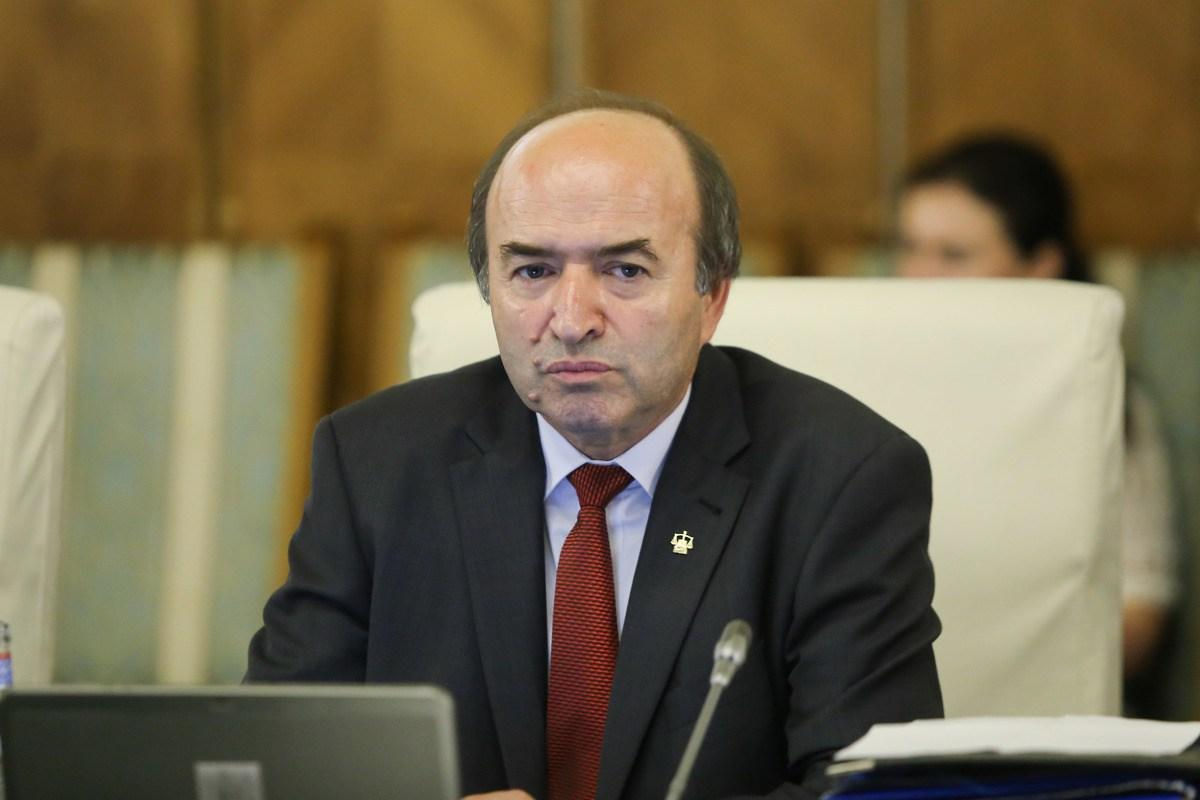 Europarlamentarii, îngrijorați de situația statului de drept din România