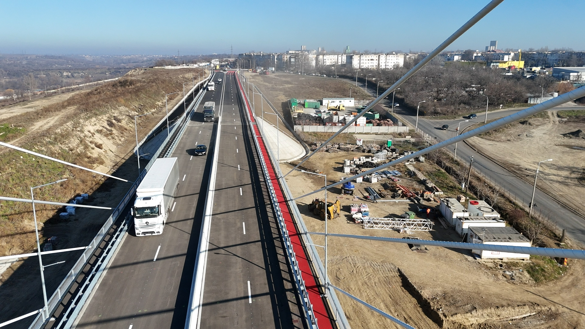 S-a deschis circulația rutieră pe podul hobanat de pe centura mică a Galațiului!