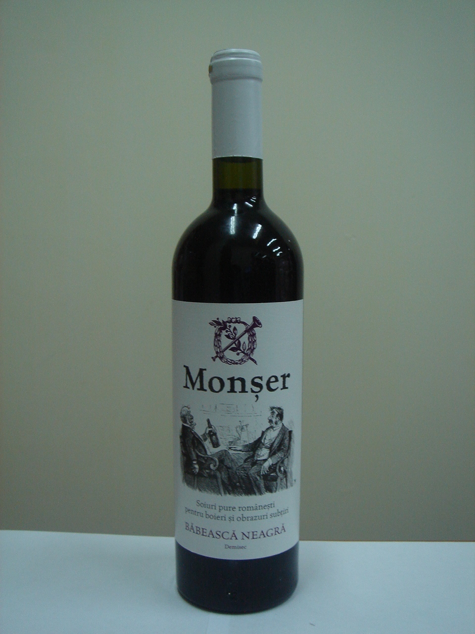 Băbeasca taninoasă, VINUL geto-dacilor/ Panseuri aşteptând culoarea verde în Piaţa Mare