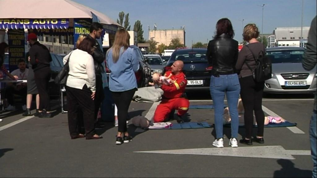 Centura de siguranţă poate salva vieţi