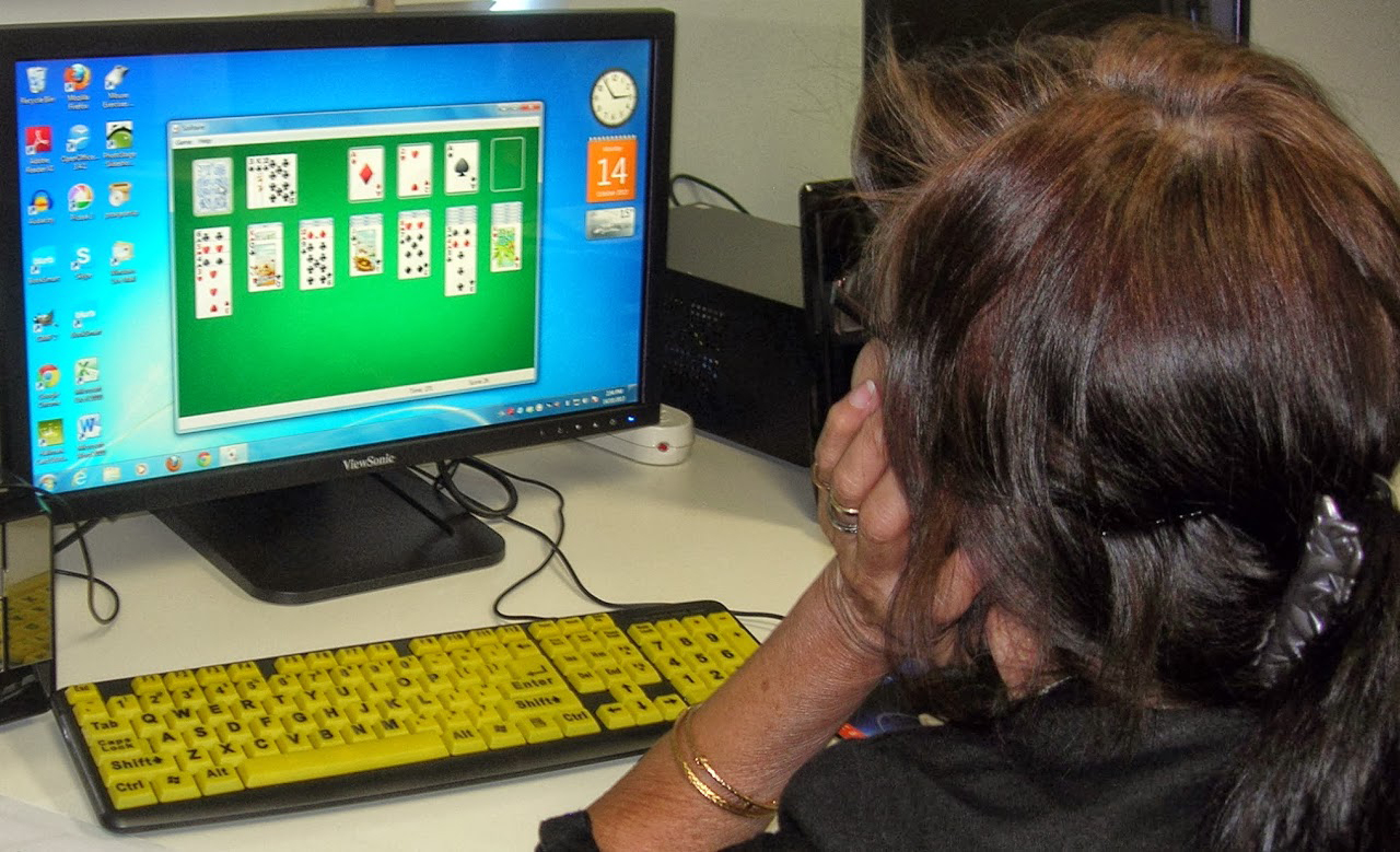 S-au pensionat, da' s-au şi angajaaat