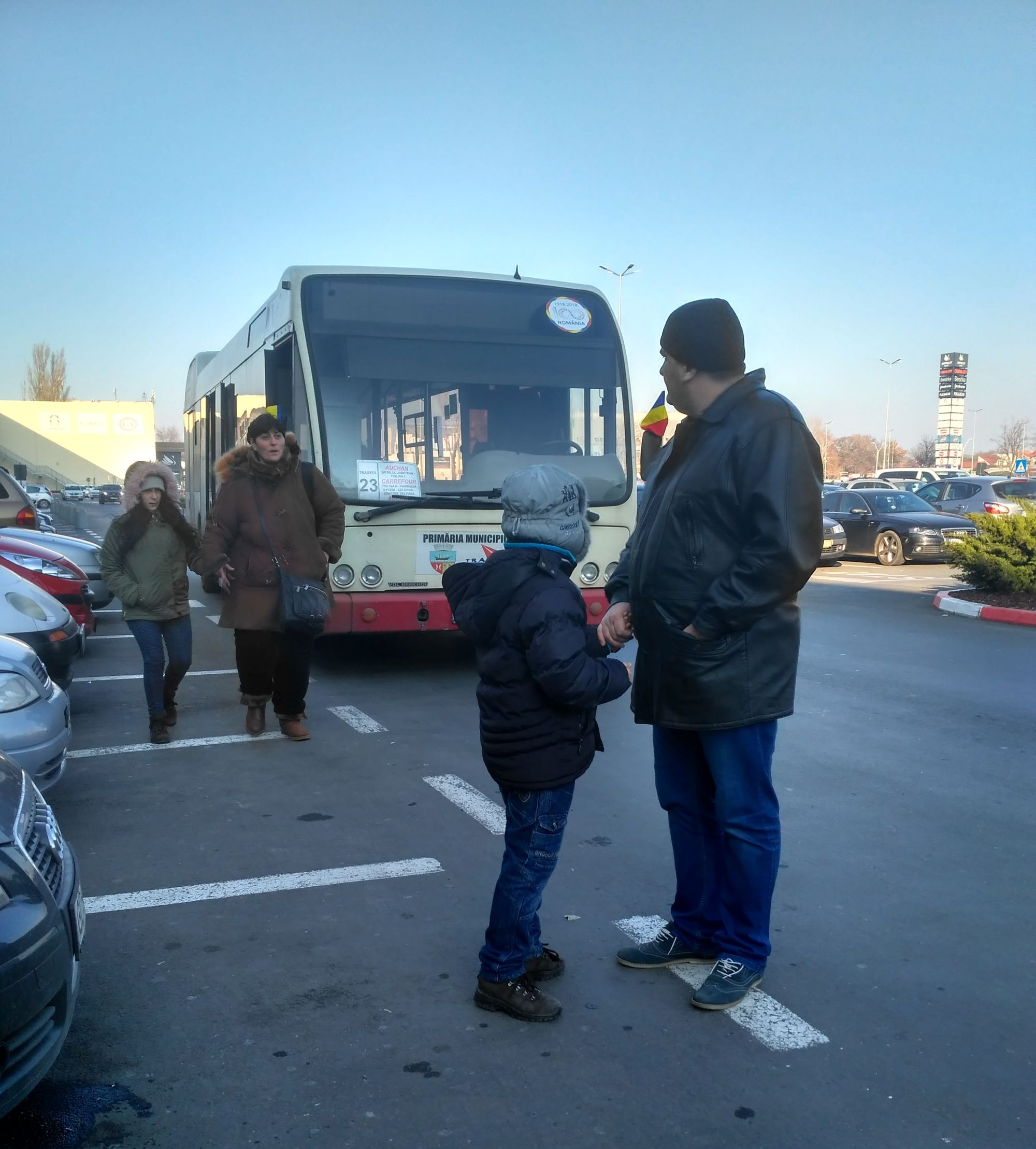 Zeci de şoferi ai Transurb nu mai au ce să conducă!