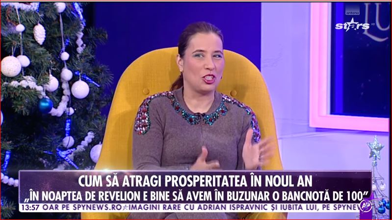 De ce să aveţi o bancnotă de 100 în noaptea dintre ani