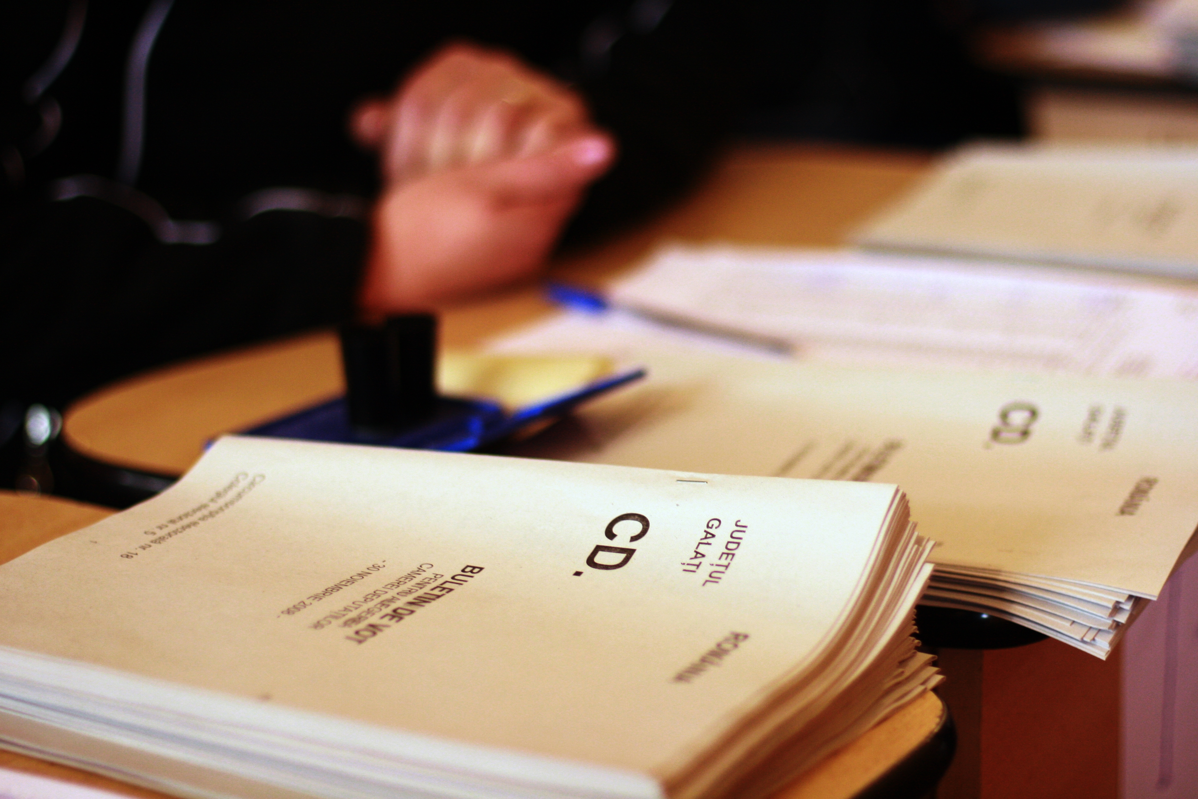 Află aici în ce ordine vor apărea candidaţii pe buletinul de vot