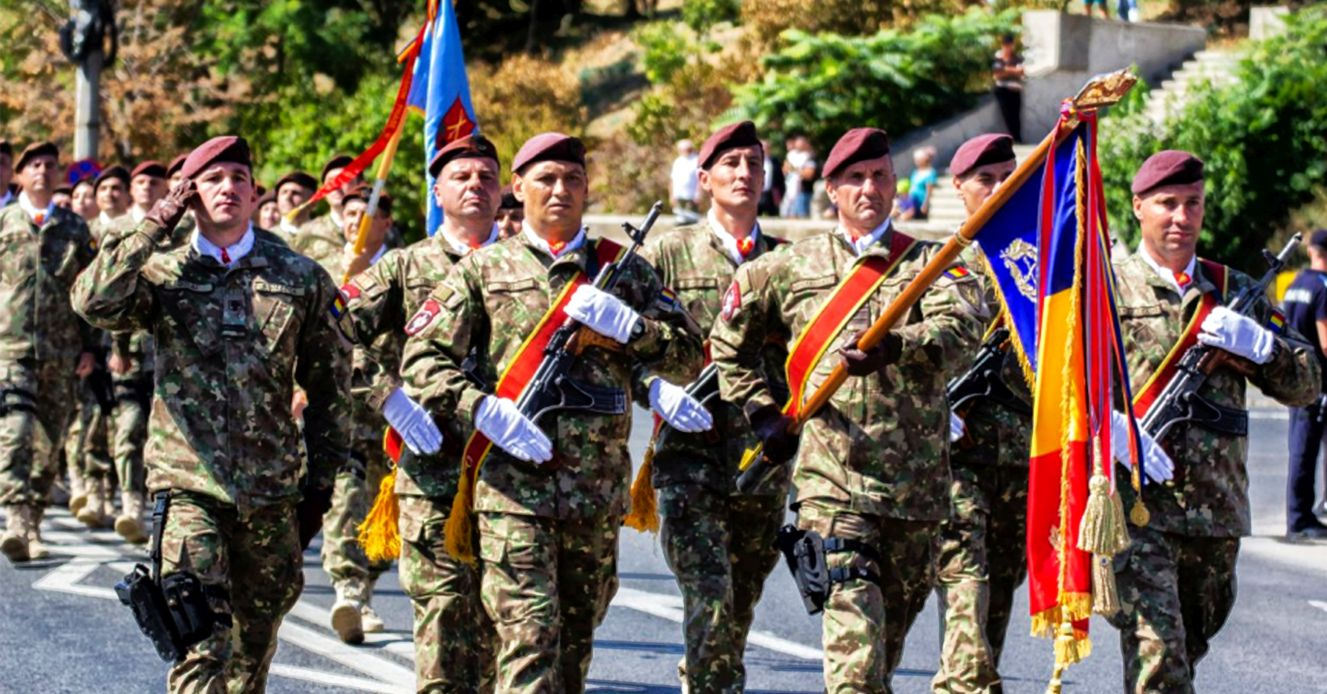 Militarii gălăţeni donează sânge pentru bolnavi