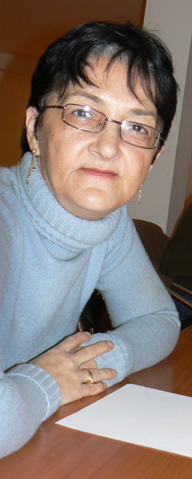 Cenaclul „Noduri şi Semne”. Din preaplinul singurătății