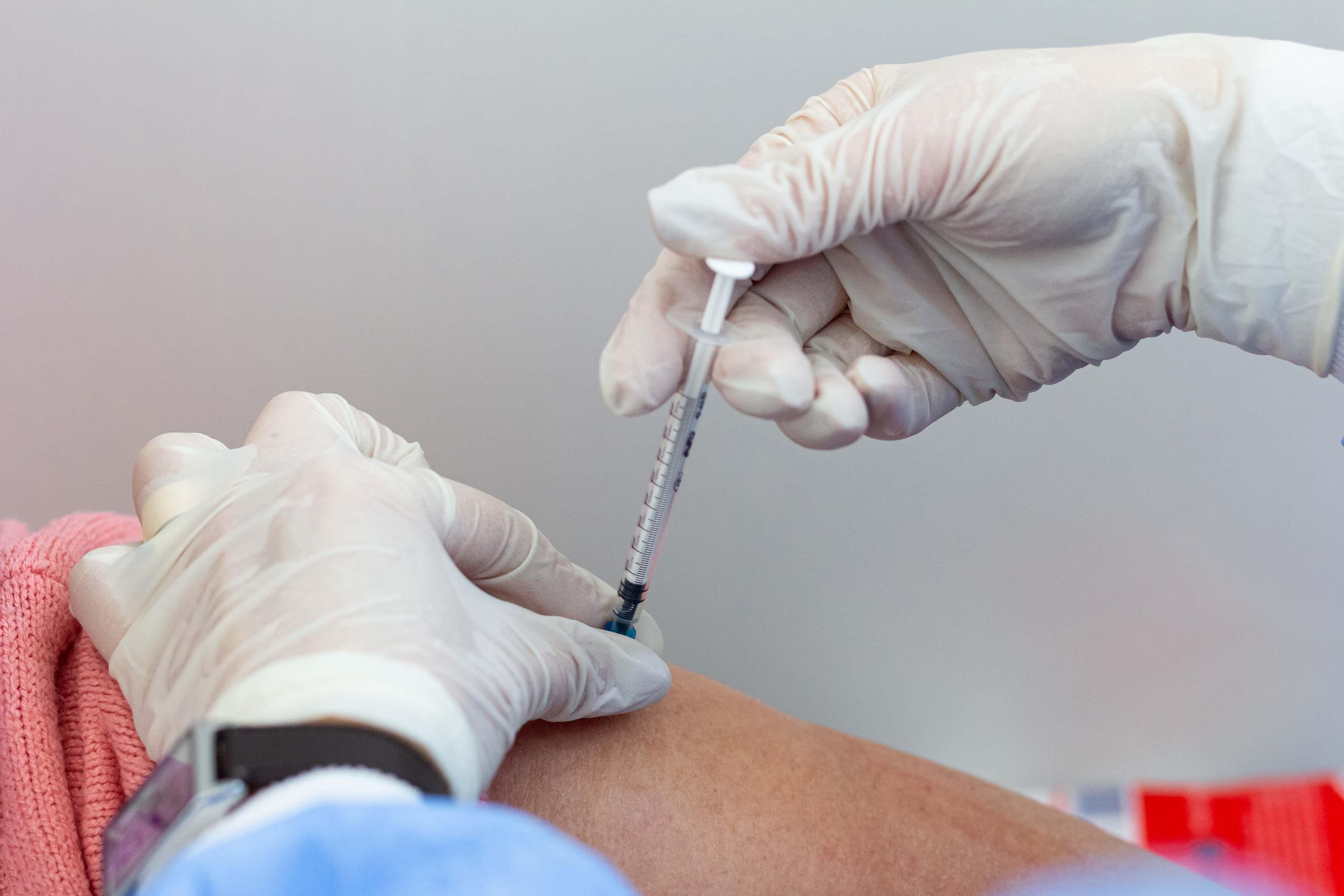 Din nou, peste 1.600 de imunizări în județ