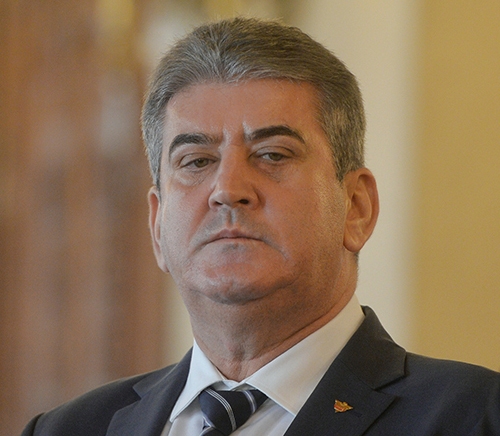 Gabriel Oprea poate fi URMĂRIT PENAL
