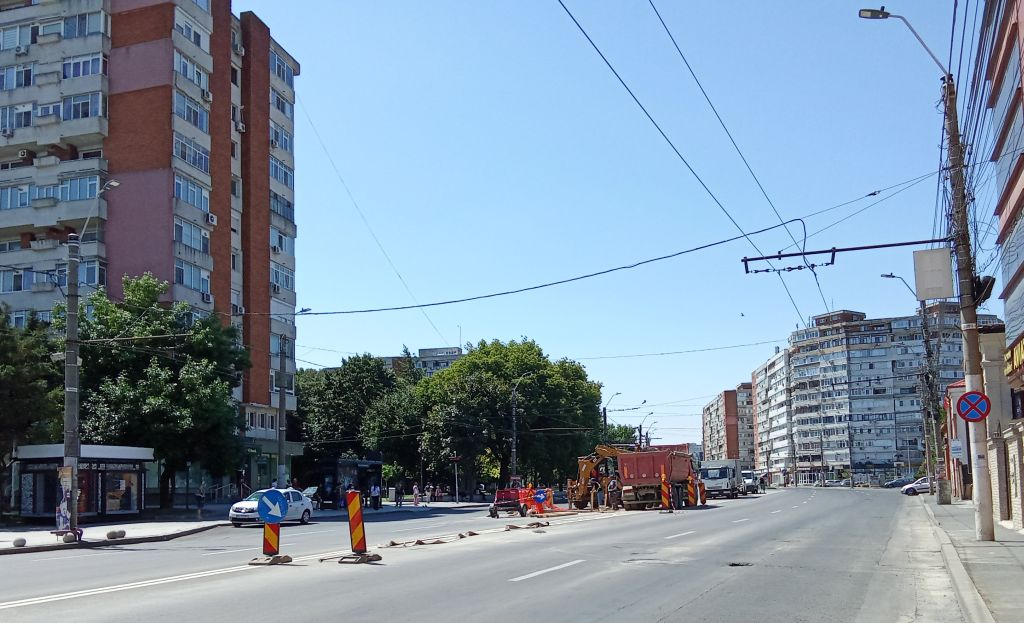 Poza zilei. Dacă nu-i tasare, ar putea să fie avarie...