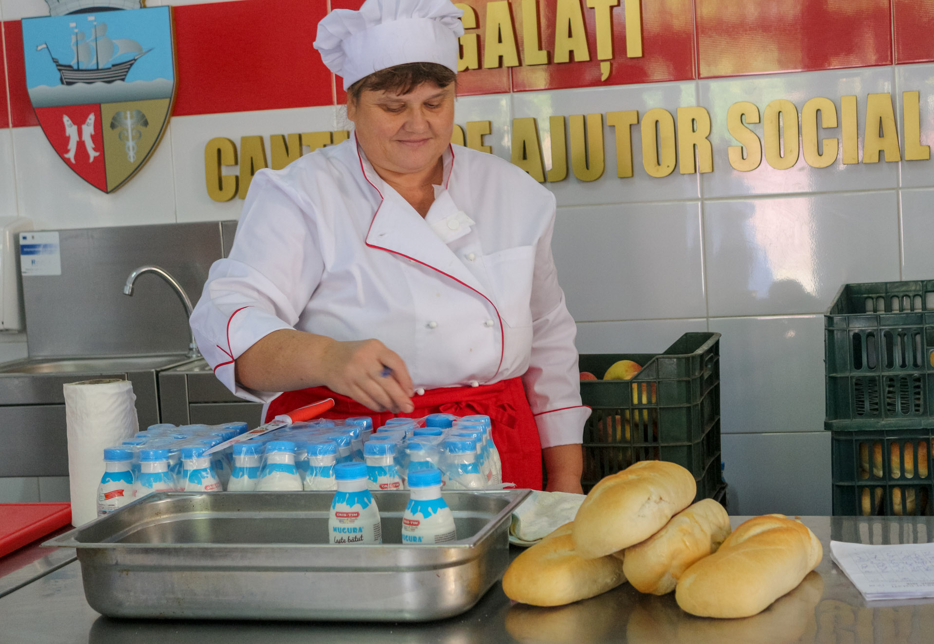 Primăria Galați asigură hrana pentru cei aflaţi în izolare