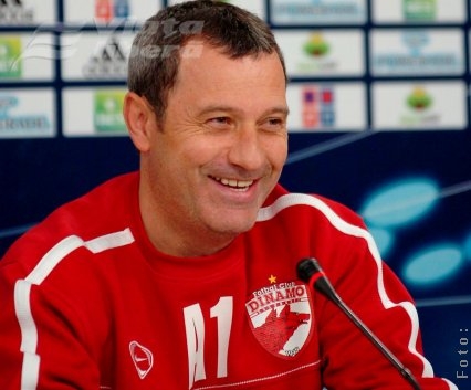 Oltenii, spionaţi la Galaţi de Mircea Rednic