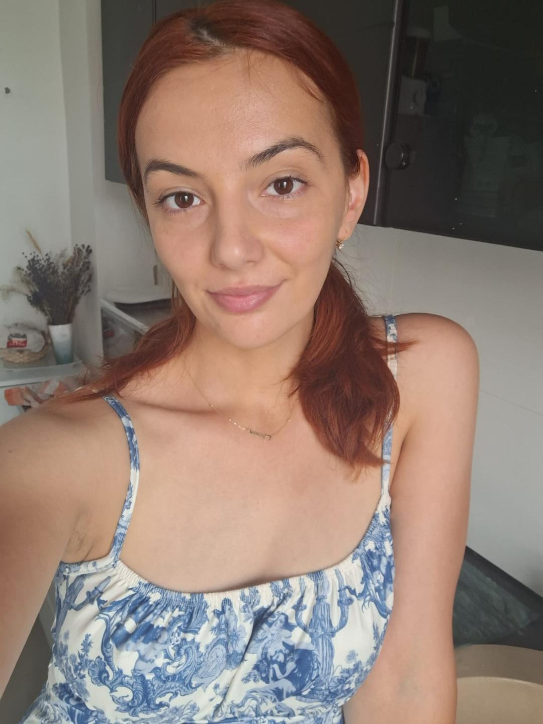 DINTR-O VĂGĂUNĂ A TIMPULUI. Cronică de cenaclu