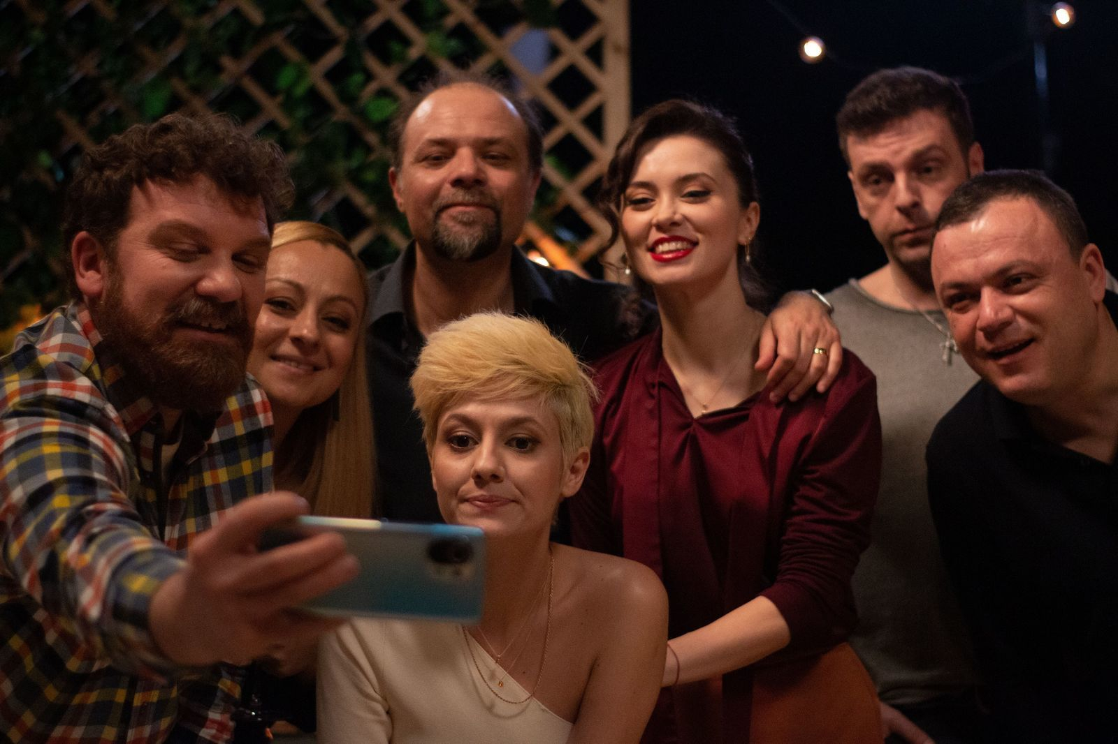 „Complet necunoscuți” - filmul zilei la tv