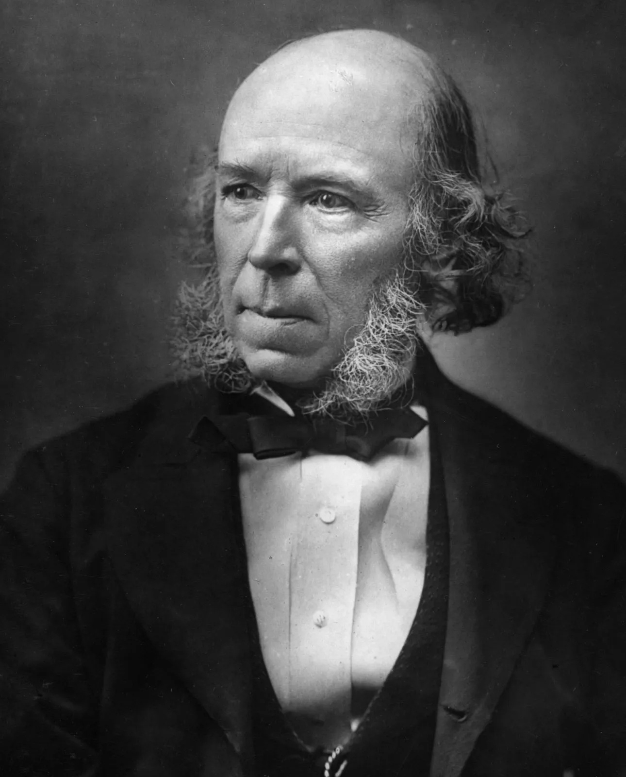 Herbert Spencer, un precursor al liberalismului clasic
