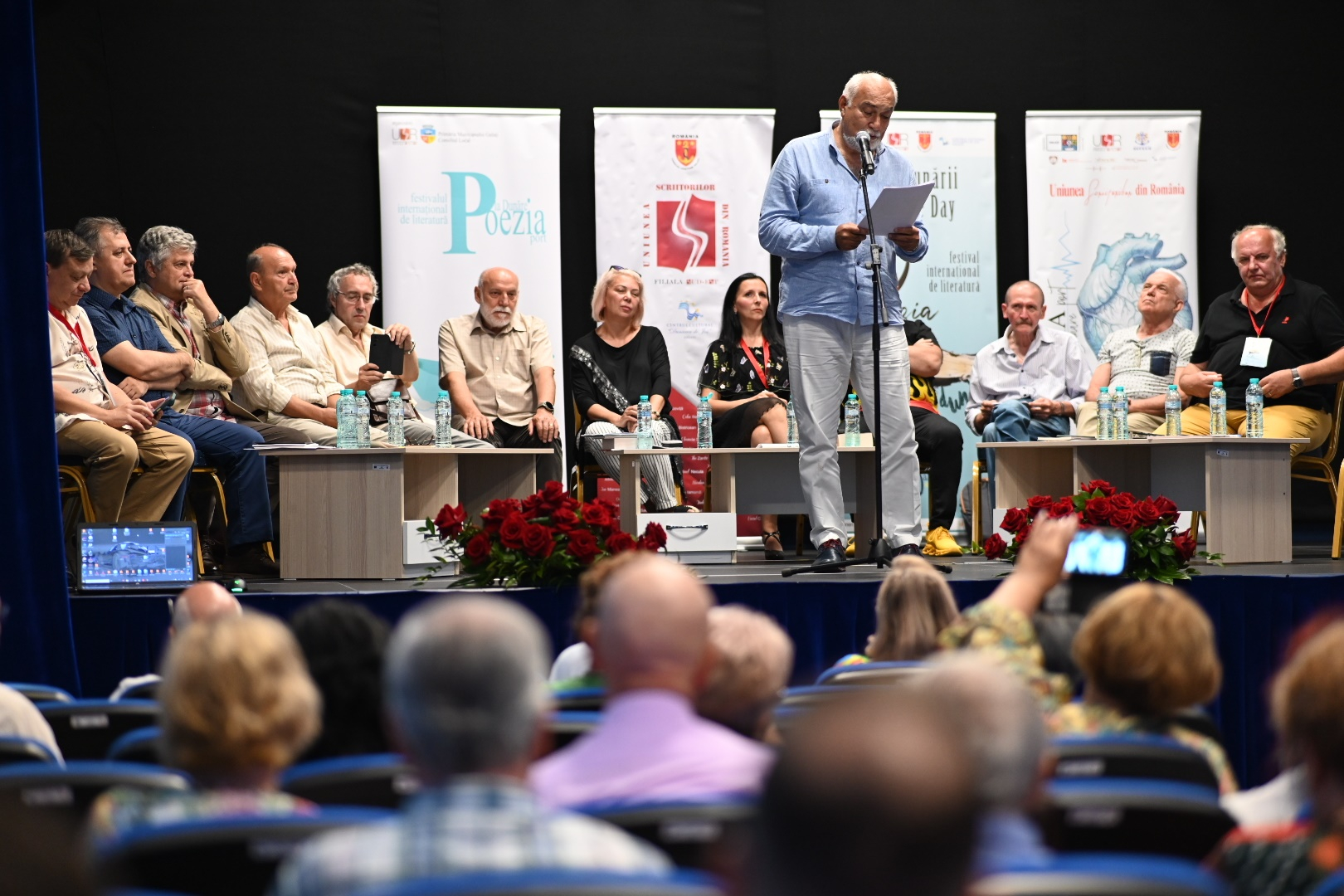 Festivalul Internațional „Poezia - port la Dunăre” (FOTO)