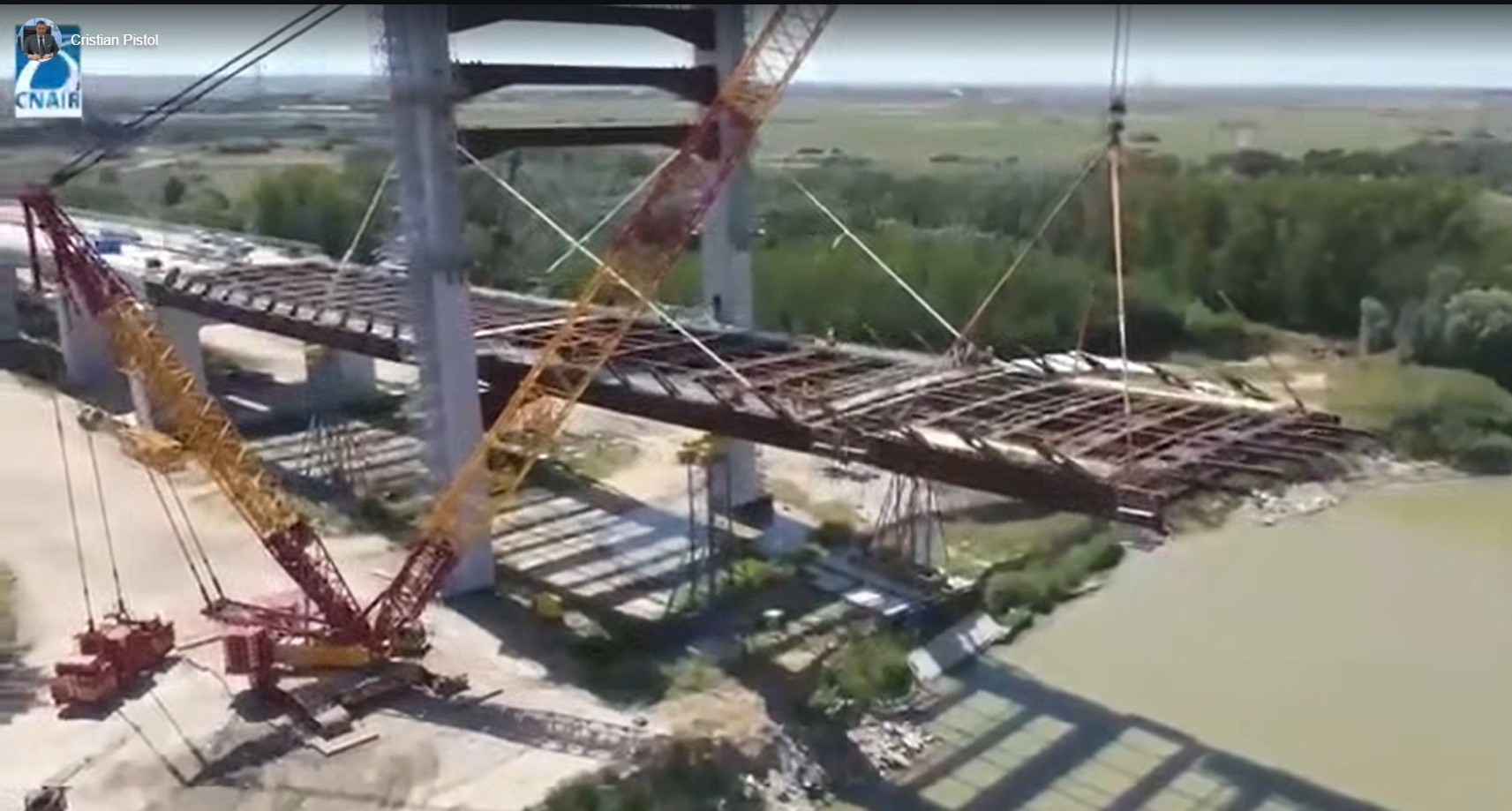 UMB a adus o macara-gigant de 700 de tone pentru podul peste Siret de pe Drumul Expres Brăila – Galați