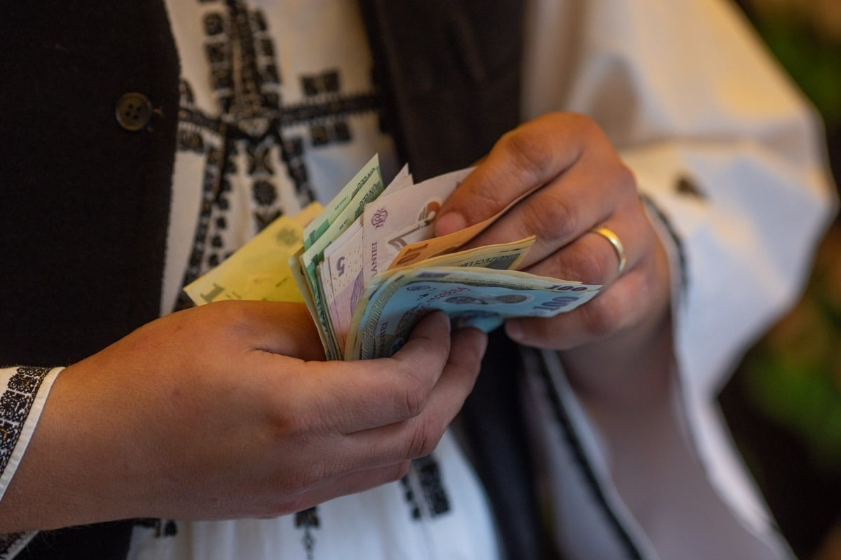 Guvernul elimină indemnizațiile membrilor ATOP