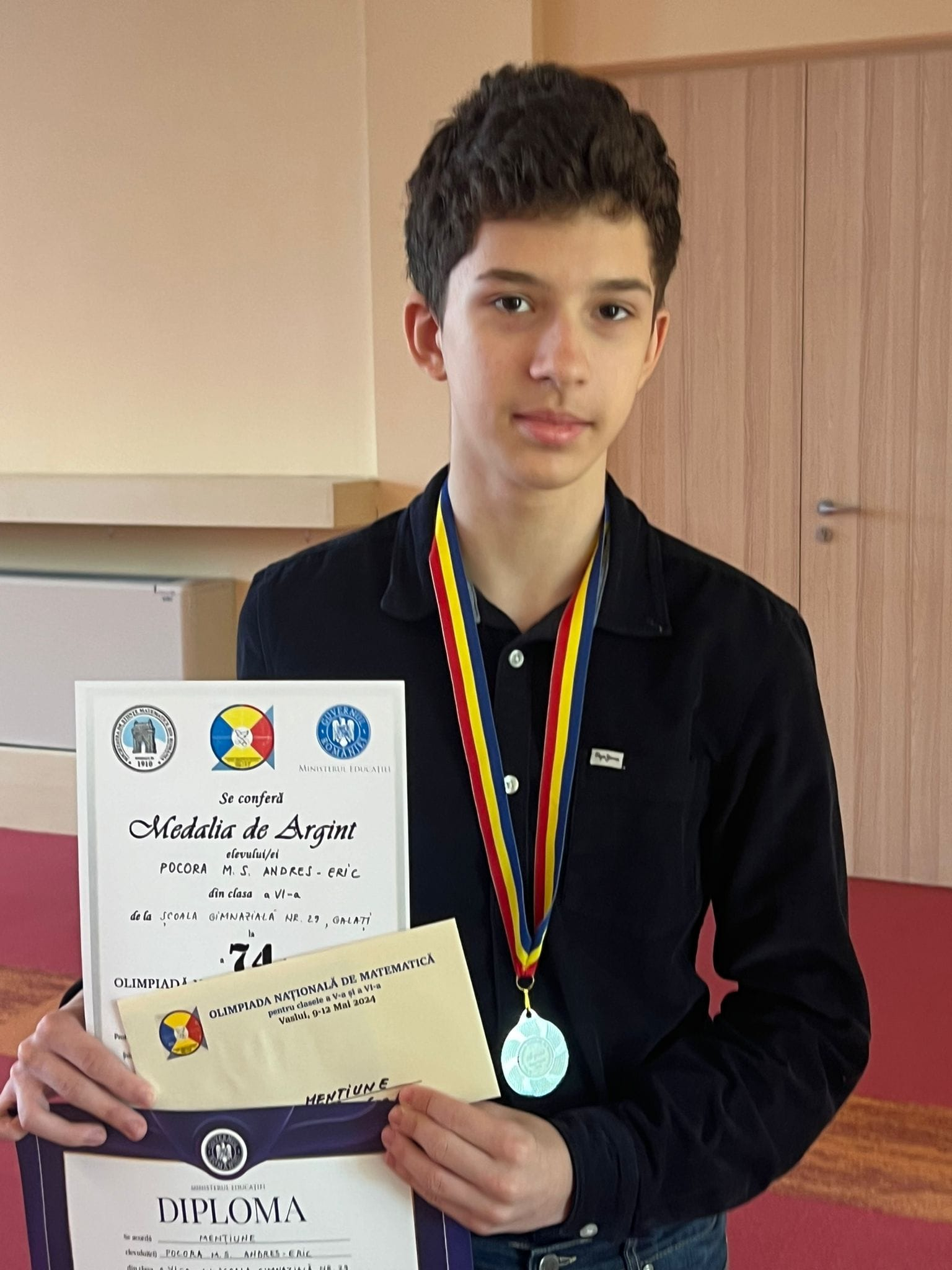 Menţiune la Naţionala de matematică a gimnaziştilor