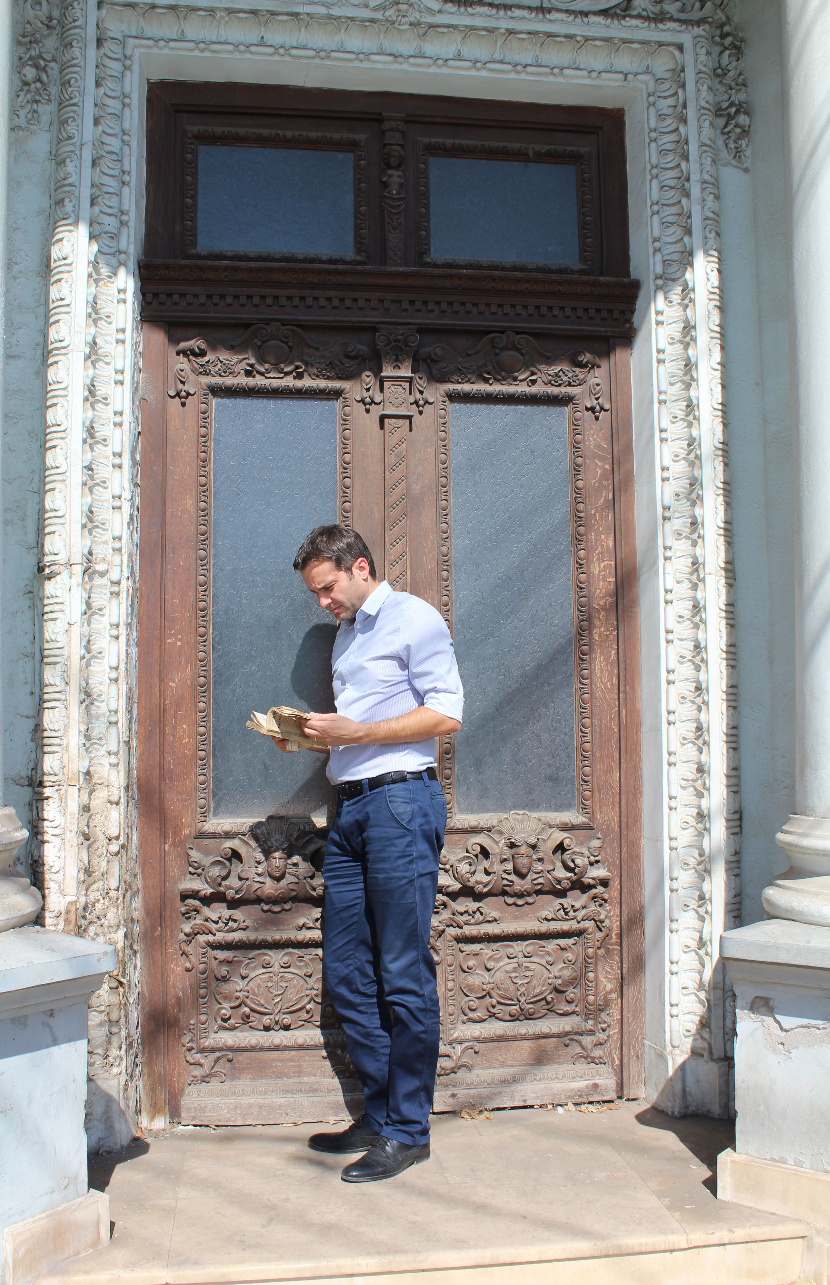 România pe hârtie în 100 de chipuri. Emblemele orașului